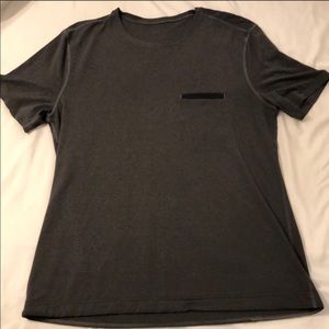 Lululemon Men’s Large Metal Vent T-shirt
